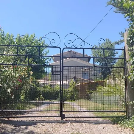 D'hotes Des Gens Heureux Saint-Hippolyte-du-Fort